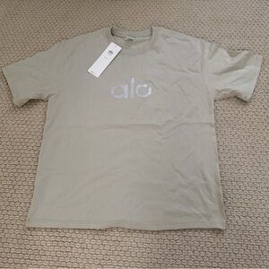 ALO Yoga Light Tan Crew Neck Tee